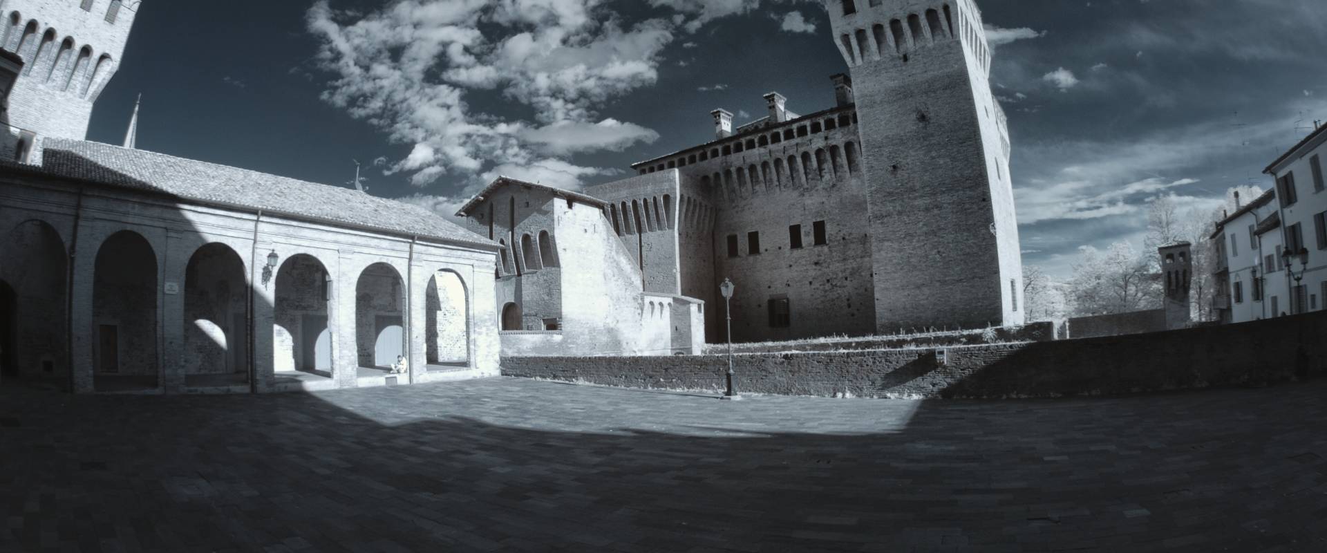 Castello di Vignola - Infrarosso 720nm photo by Quart1984